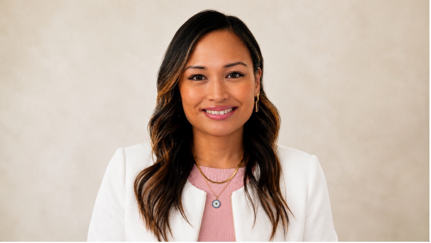 Sara, registered psychologist at Proper Allied Health.